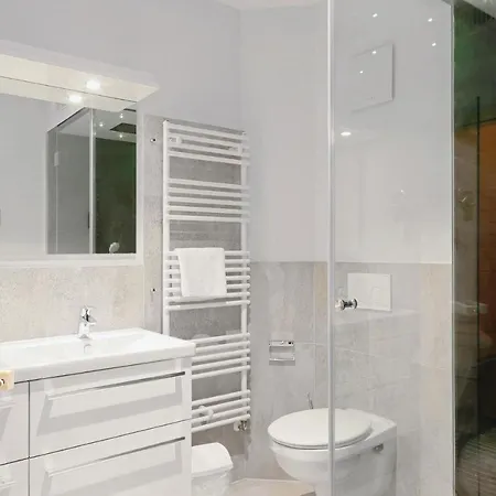 Duenenvilla 13, Whg 1 *